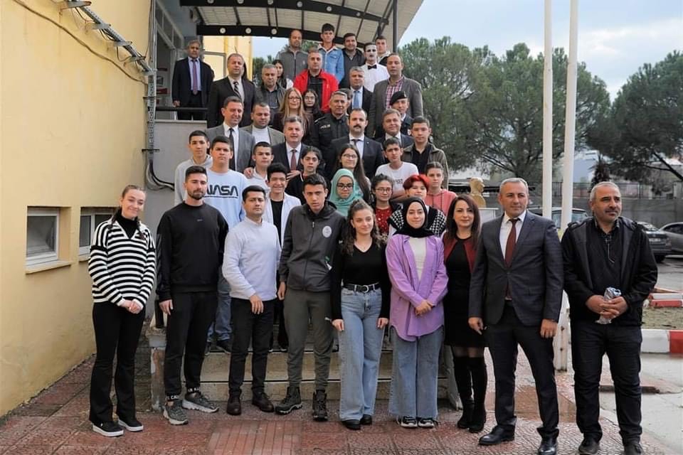 Dünya Engelliler Günü Kınık Öğretmenevi’nde kutlandı.