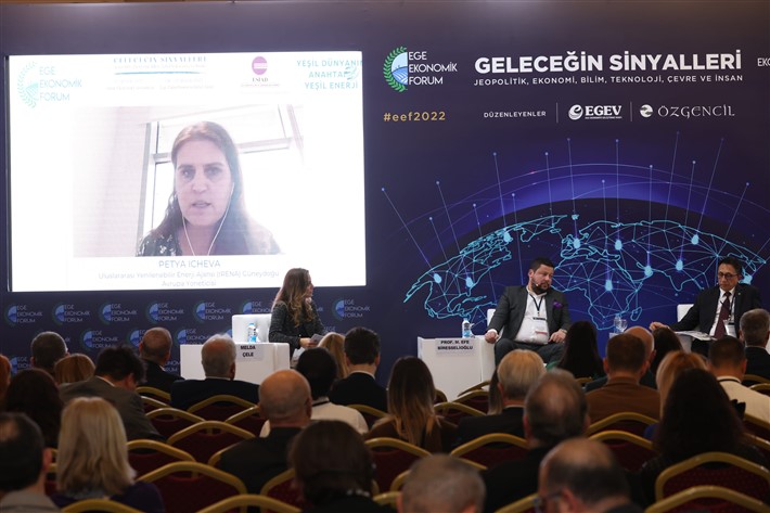 Ege Ekonomik Forumu geleceğin sinyallerini veriyor