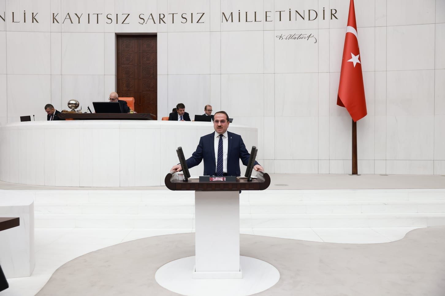 TOKİ'den İzmir'e 18.3 milyar TL lik yatırım