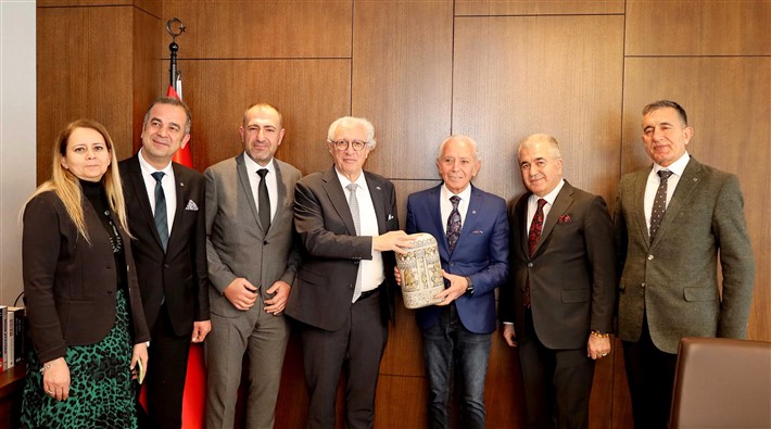 EİB Koordinatör Başkanı Eskinazi’den EGSD’ye ziyaret