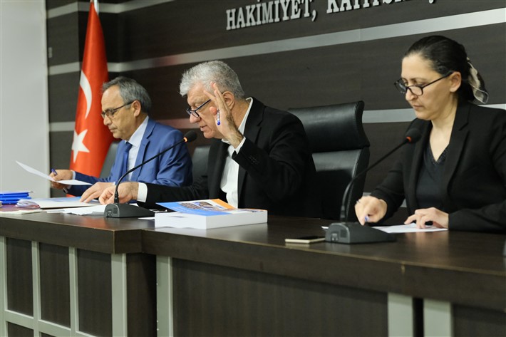 Narlıdere'de faaliyet raporuna oy birliği ile onay