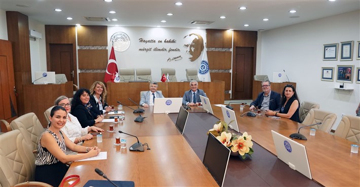 Azerbaycan’ın sanat koleksiyonu İzmirlilerle buluşacak