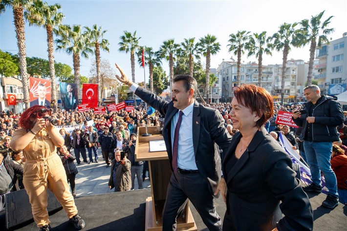 Başkan Kırgöz’den Miting Gibi Aday Adaylığı Açıklaması