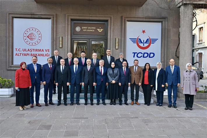 Canbey’den Baş Döndüren Tempo