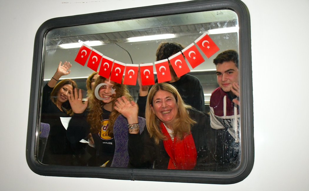 Özel İzmir Amerikan Koleji (ACI), Cumhuriyet’in 100. yılında anlamlı bir projeyi hayata geçirdi.