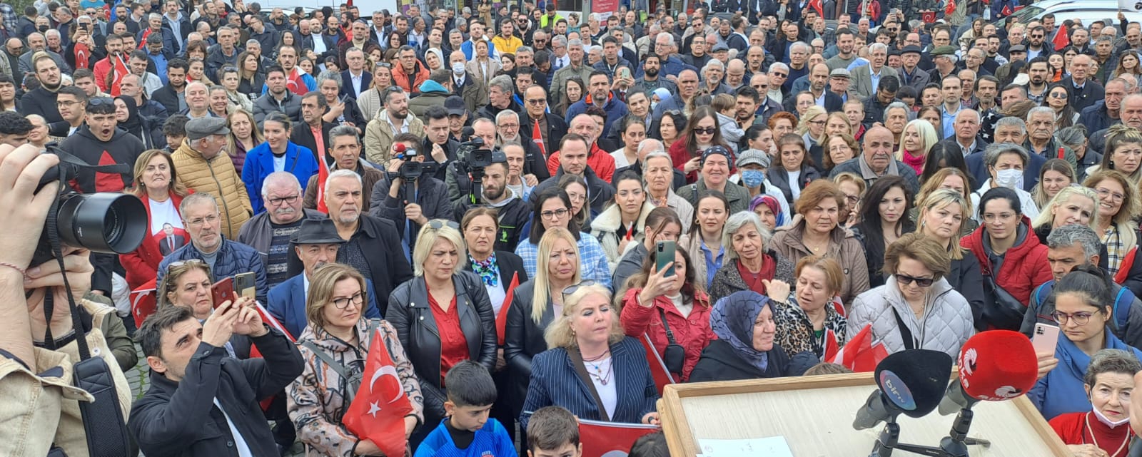 Atila’dan 30 İlçede 10 Bin Kilometrelik İzmir Turu