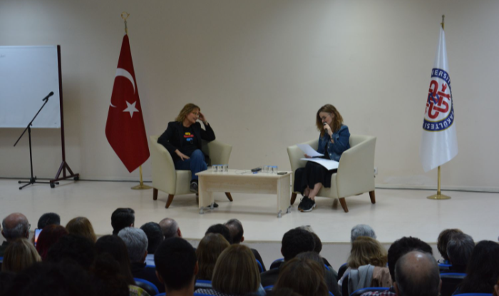 Ayşegül İldeniz, EÜ Tıp Fakültesi’nde Gelecek Trendleri ve Silikon Vadisi’ni Anlattı