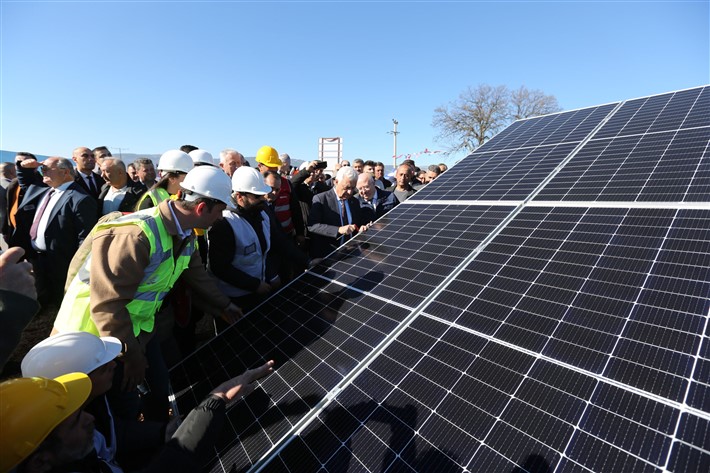 Denizova Güneş Enerji Santrali Projesi Tanıtıldı: Muğla Yıllık 20 Milyon TL Tasarruf Edecek