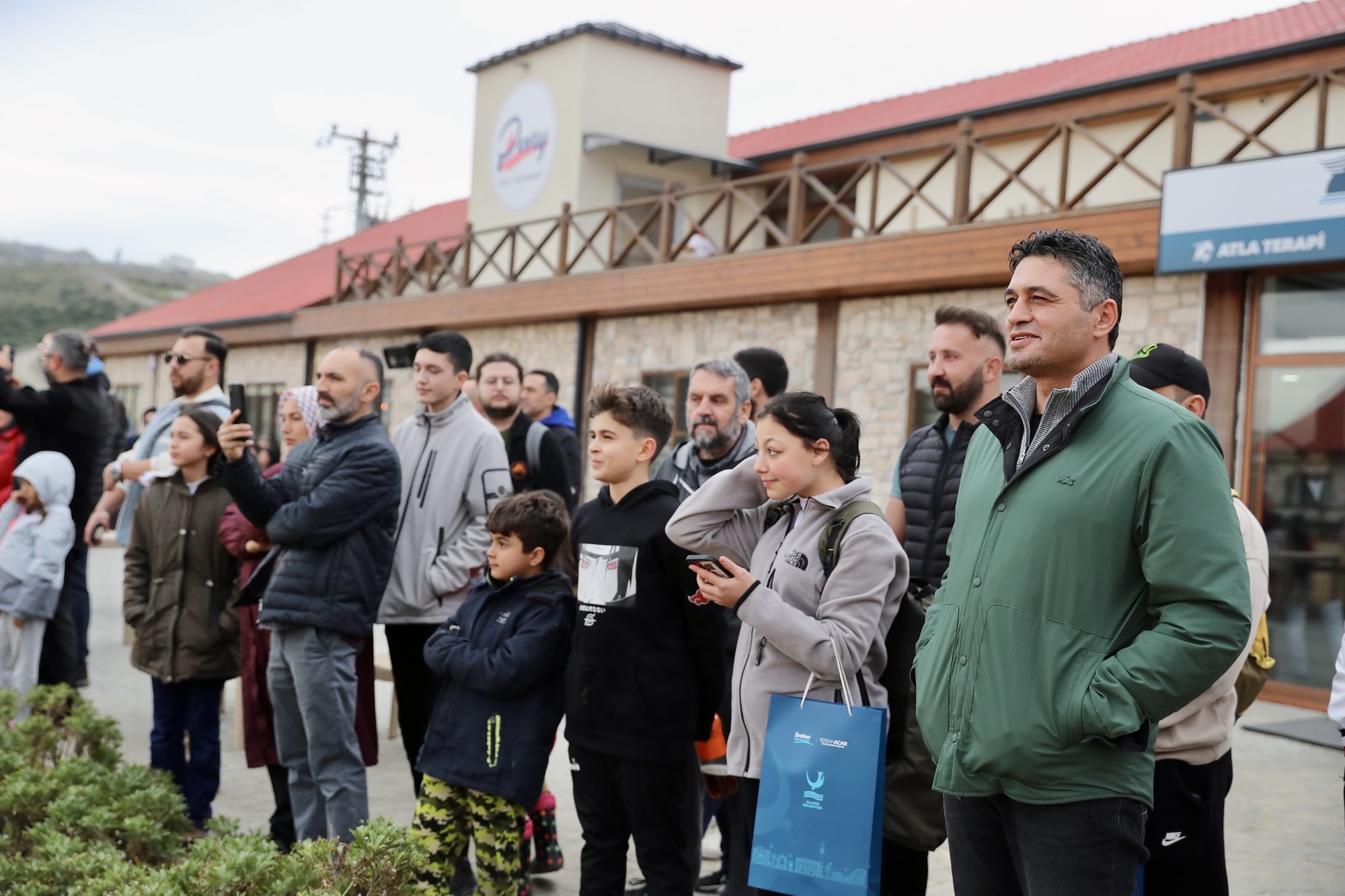 Aliağa’da Doğa Yürüyüşü ve Atlı Gösterilerle Dolu Bir Hafta Sonu