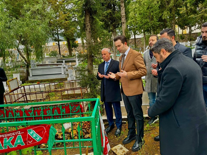 “Karşıyaka’nın Yeni Umutları: İsmail Çiftçioğlu’nun Seçim Kampanyası Başladı”
