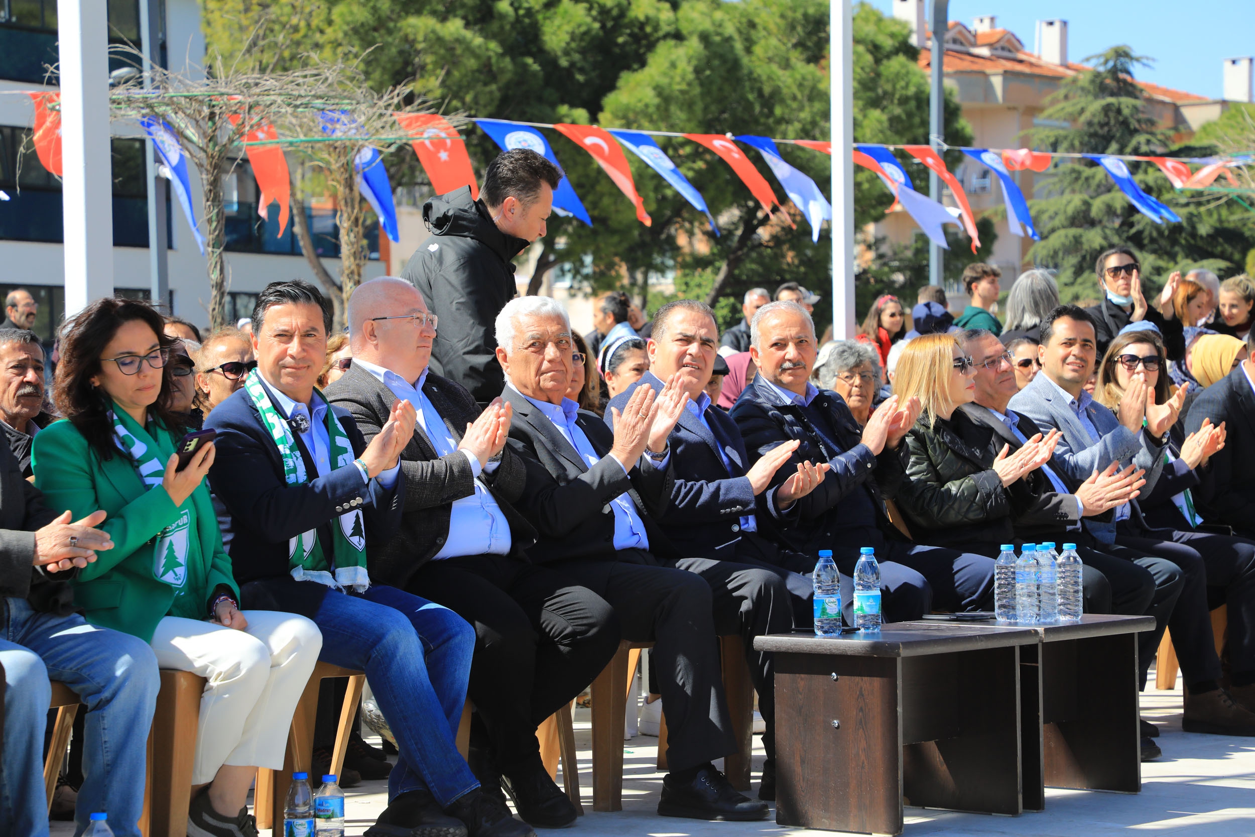 Muğla Büyükşehir Belediyesi’nden Renkli Festival: Hamsi ve Zeybek Bir Arada