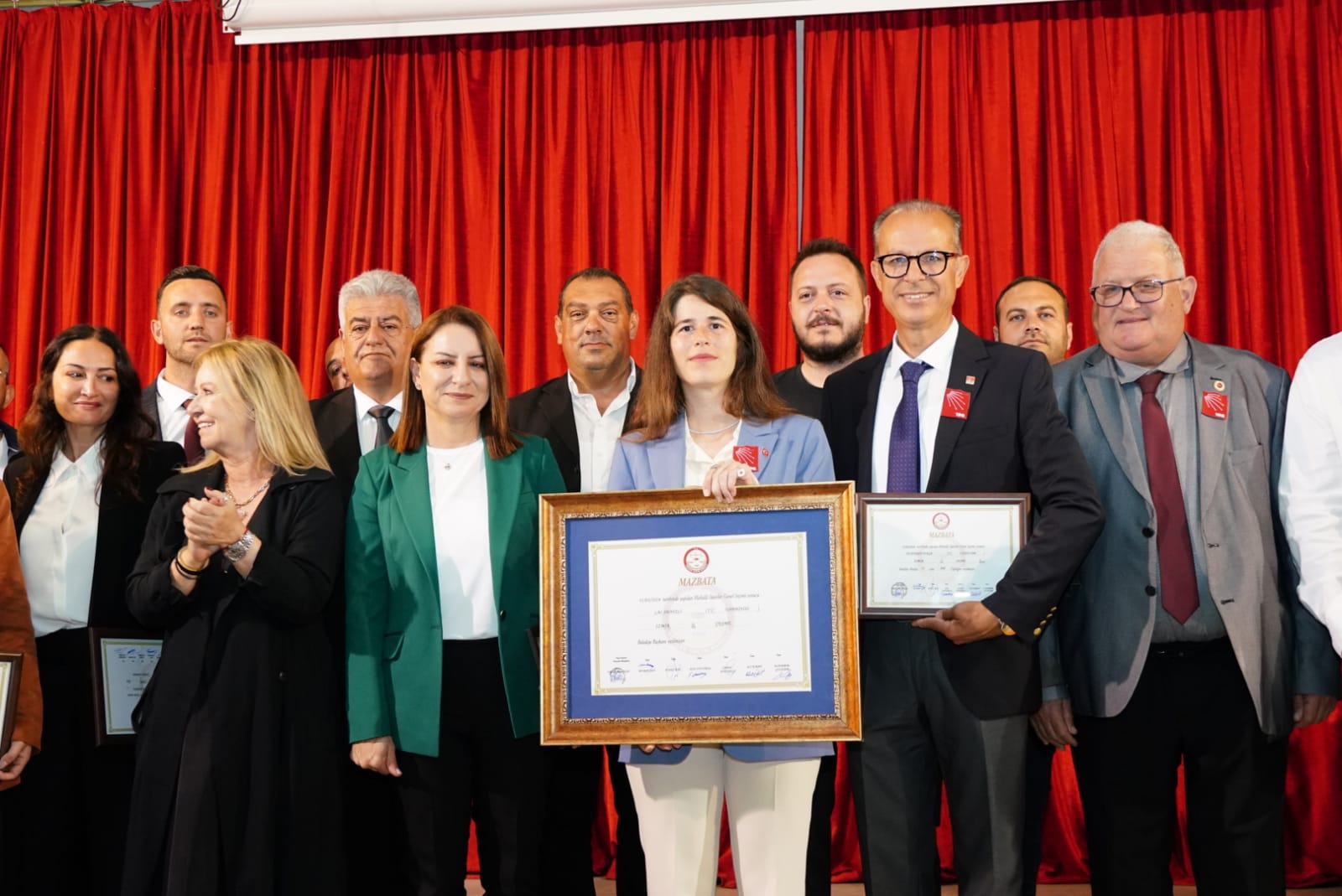 Çeşme’nin Çehresini Değiştirecek: Başkan Lal Denizli Görevde