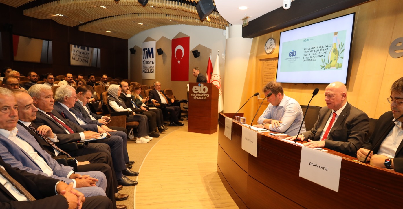 Zeytinyağı GTİP Uyumu Sağlandı, Birleşik Krallık Pazarı Hedefte: Türkiye Zeytinyağı İhracatını Artırmayı Hedefliyor