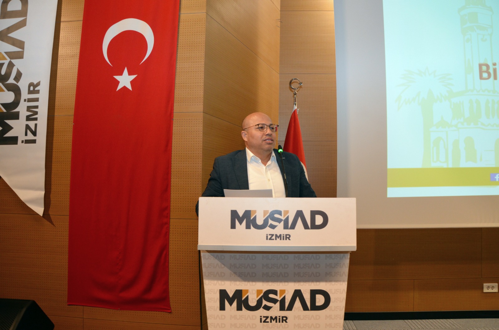 MÜSİAD İzmir Üyeleri, İŞKUR ve KOSGEB Müdürleriyle Bir Araya Geldi