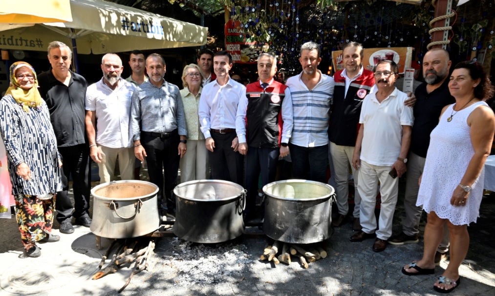 Bademli Koruk Şerbeti: İzmir’in Coğrafi İşaretli Geleneksel Lezzeti