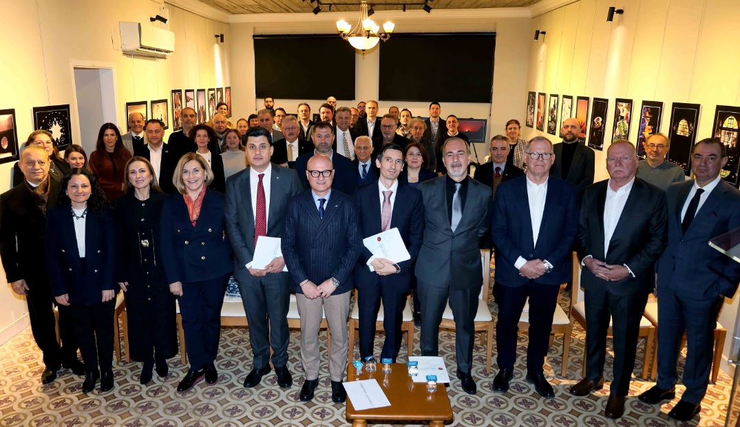 İzmir İtalyan Ticaret ve Sanayi Odası Genel Kurulu Gerçekleşti: Pietro Alba Güven Tazeledi