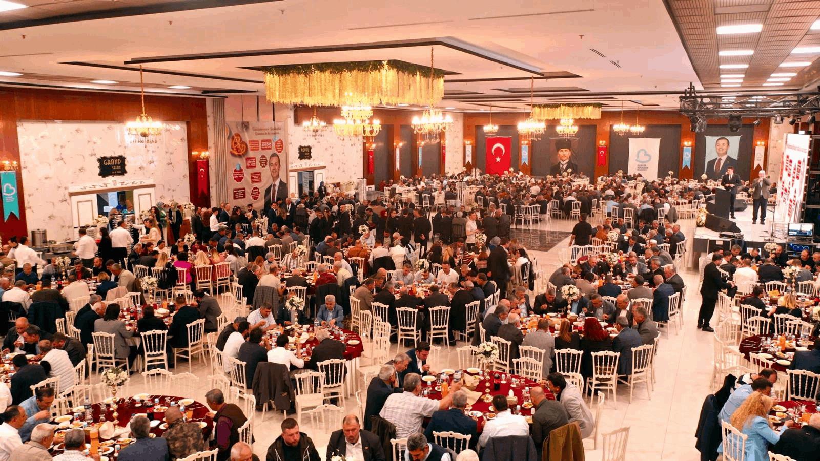 Başkan Akın'dan Muhtarlara Teşekkür; Tek Yürek Olduk