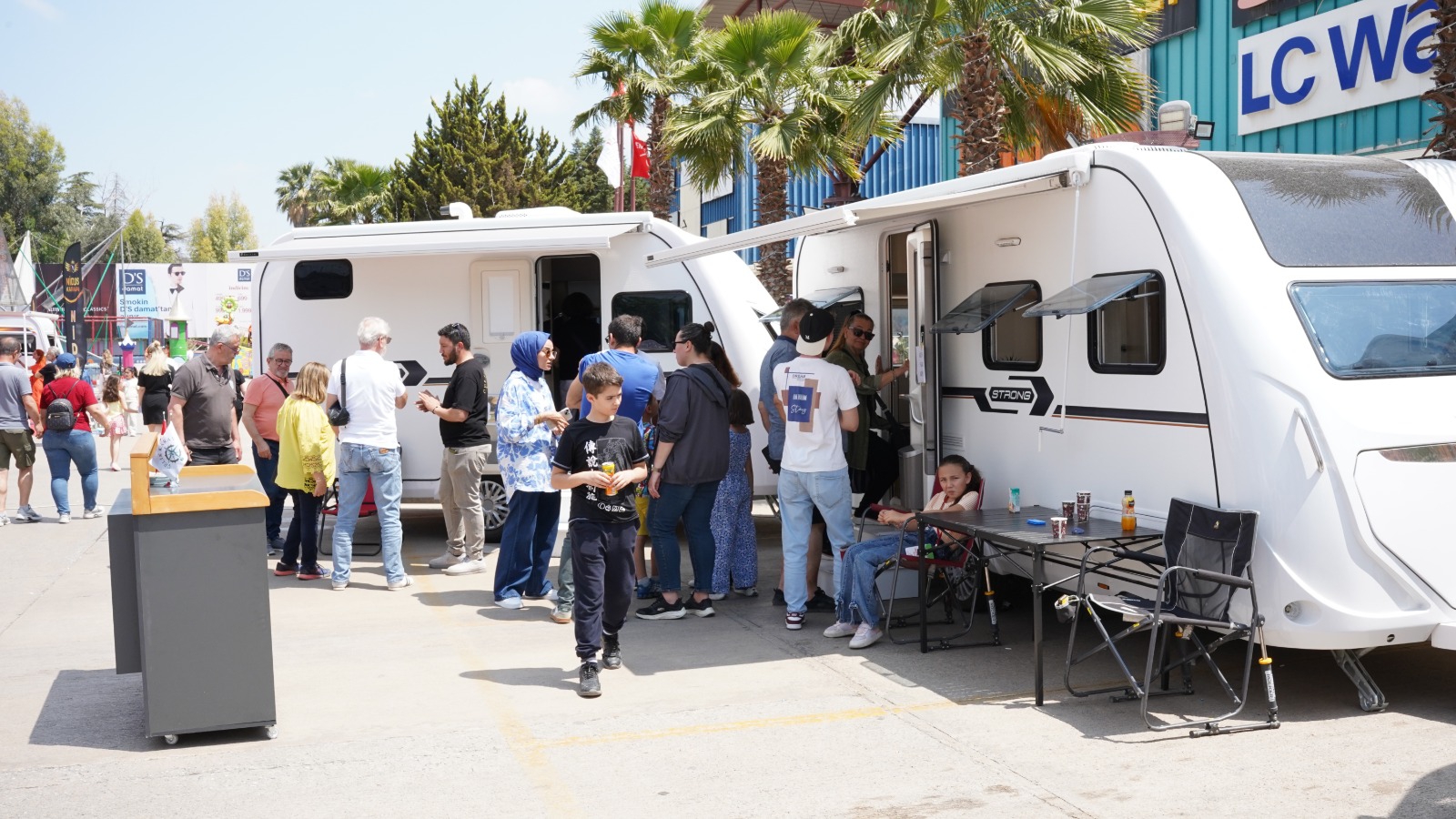İzmir Karavan Show 2025 Karavan Tutkunlarını Park Bornova’da Buluşturdu