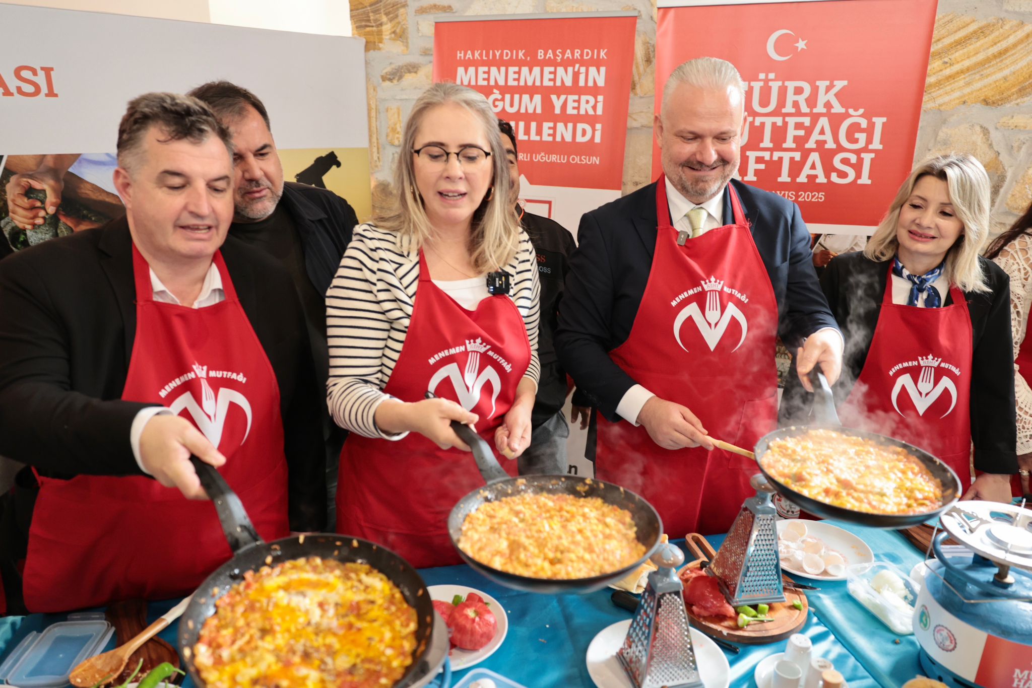 Menemen Menemeni’nin Coğrafi İşaret Tesciliyle Taçlanan Türk Mutfağı Haftası, Menemen’de Coşkuyla Kutlandı