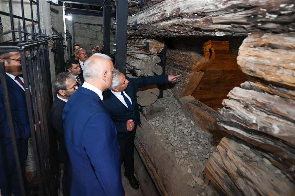 Gordion’da Türk Arkeolojisi Altın Çağını Yaşıyor: T26 Tümülüsünde Kraliyet Mezar Odası Ortaya Çıkarıldı