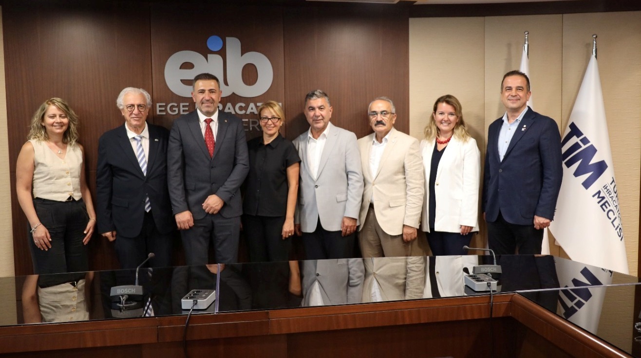 Ege Tekstil Sektöründen Güç Birliği: Fuarlarda Yeni Dönem Başlıyor!