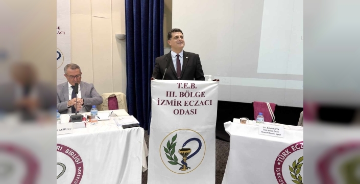 İzmir Eczacı Odası’nda Rekor Katılımlı Genel Kurul: "Projelerin Yüzde 90'ı İlk Yıldan Tamamlandı"