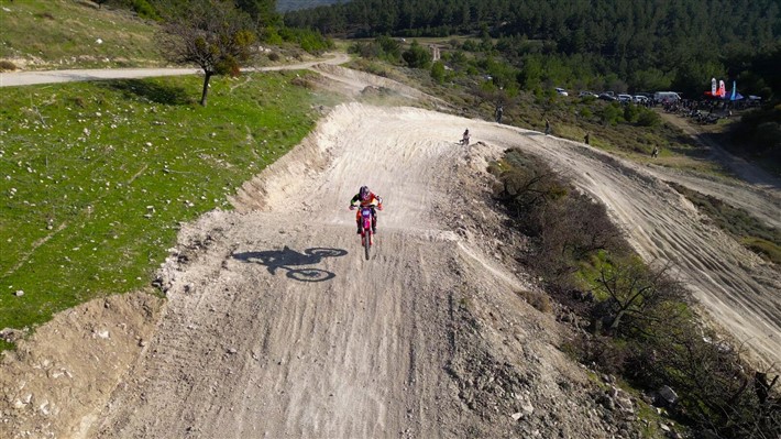 Aliağa’da Motosiklet Eğitimleri Başlıyor: Yeni Parkur Kullanıma Açıldı