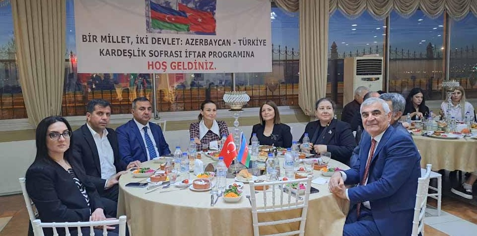 Azerbaycan mv Pashayeva İzmir'den seslendi