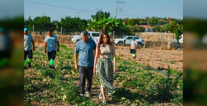 Başkan Denizli’den Çeşme’nin Yerel Değerlerine Tarımsal Destek