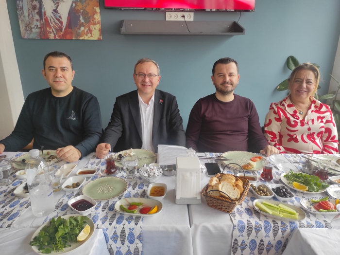 CHP’den Burhaniye’de demokrasi şöleni: Ön seçim yapılacak