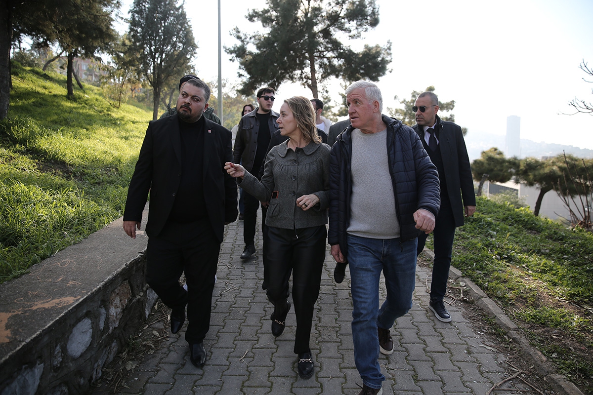 CHP’li Mutlu: Biz geleceğiz ve kentsel dönüşümü yapacağız