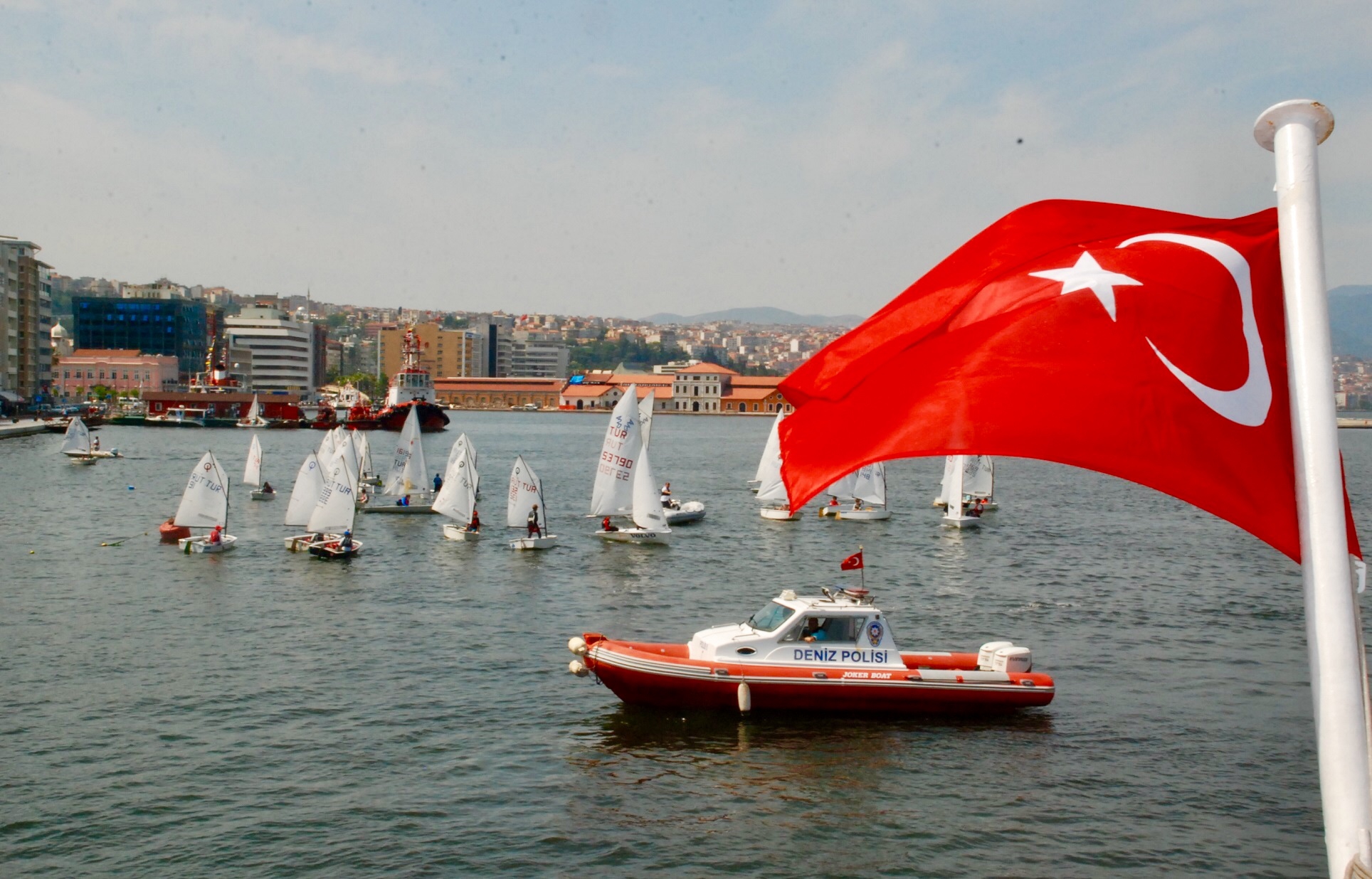 Denizciliğimiz yeni yüzyılda daha hızlı ilerlemeli