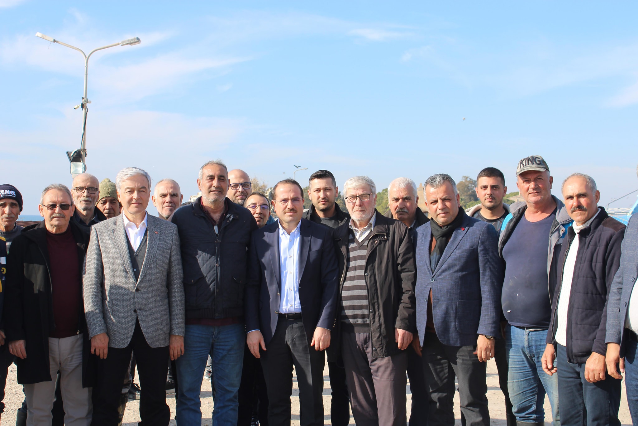İzmir’in Dağ Gibi Sorunlarına AK Parti Çözümü