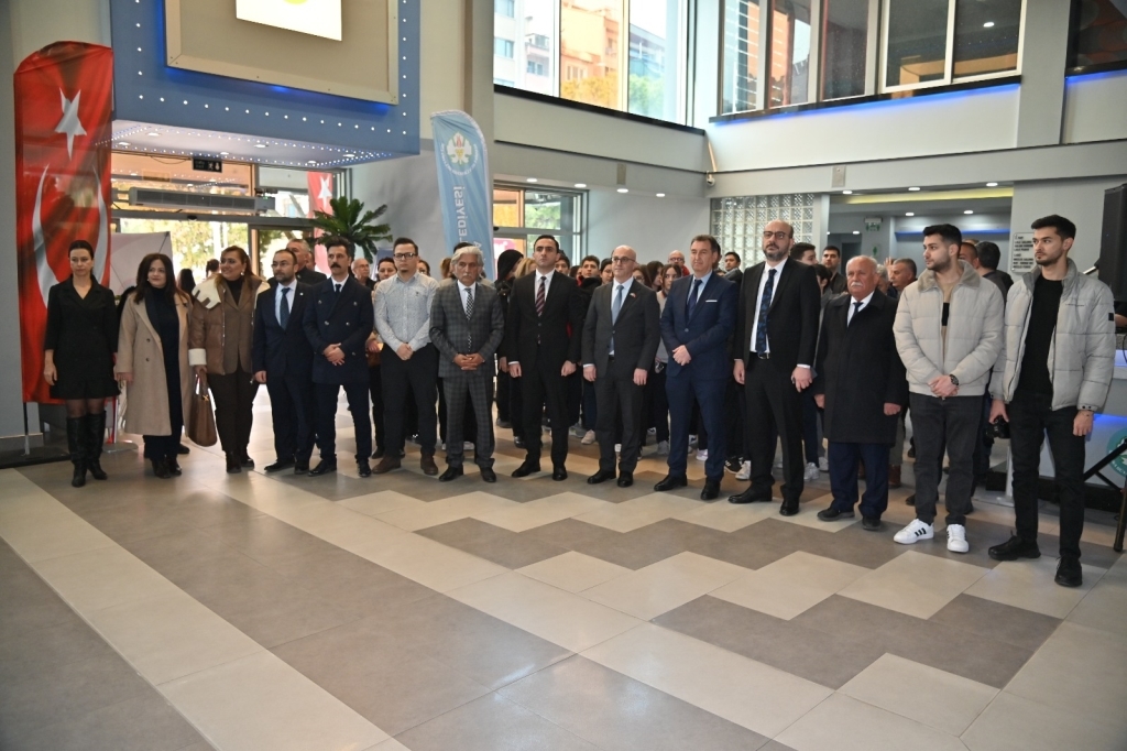 Manisa’da Hocalı Katliamı Anma Sergisi Düzenlendi