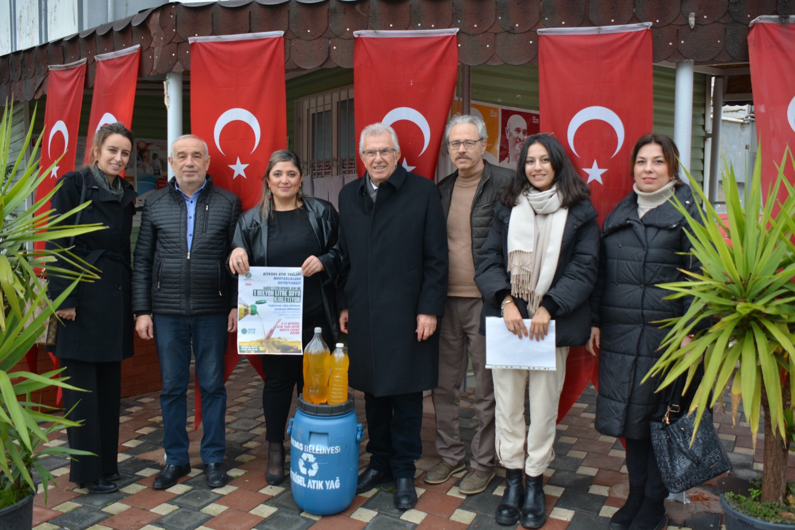 Ödemiş Belediyesi’nden çevreci ve ekonomik proje: Atık yağ getir, hediye çekini götür