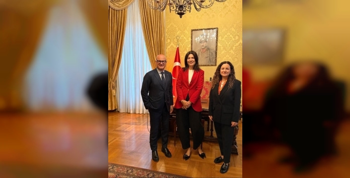 Türk-İtalyan Ticaretinde 40 Milyar Euro Hedefi: Gözler İzmir'e Çevrildi