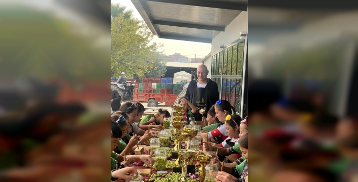 Zeytin Tüketimi Neden Düşüyor? Akhisar Reçeteyi Yazdı!